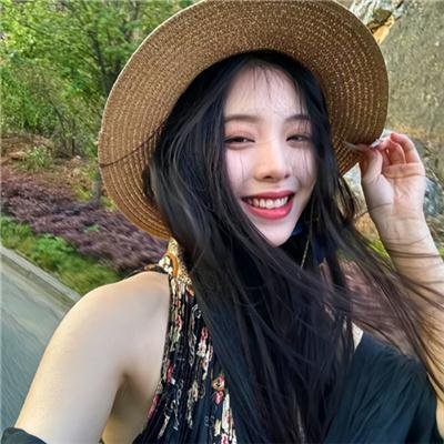 戛纳机密第一季